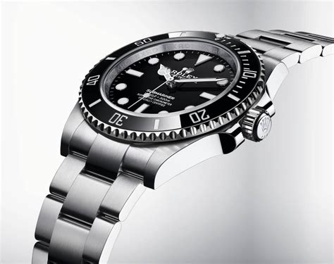 il rolex submarinerghiera nera è fuori produzione|Rolex Submariner 2020 guida .